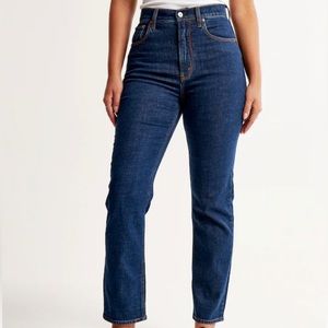 Abercrombie Curve Love Ankle Straight Jeans